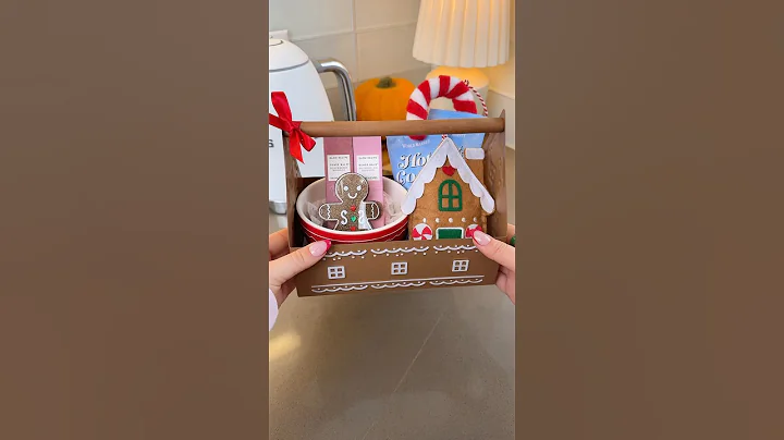 holiday burr basket for my bestie🎄💖 #christmas #xmas #lastchristmas #giftbaskets #gift #giftideas