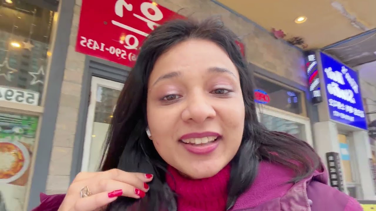 A Random Friday on Yonge Street | Vlog Day 41😍