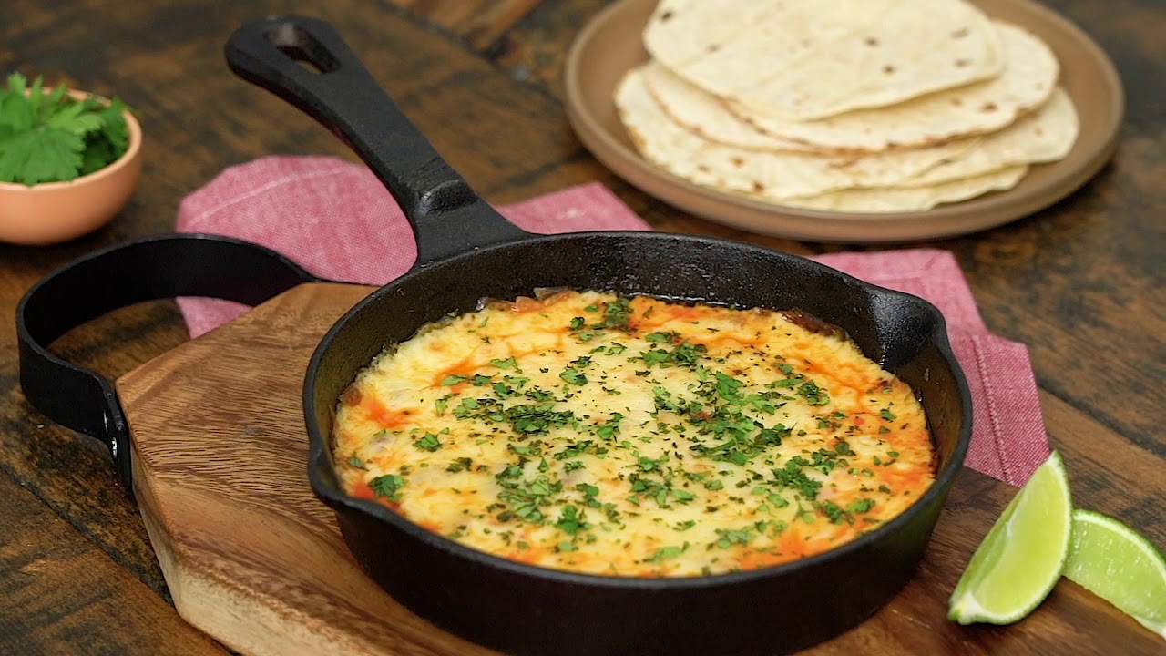 Queso Fundido con Chipotle