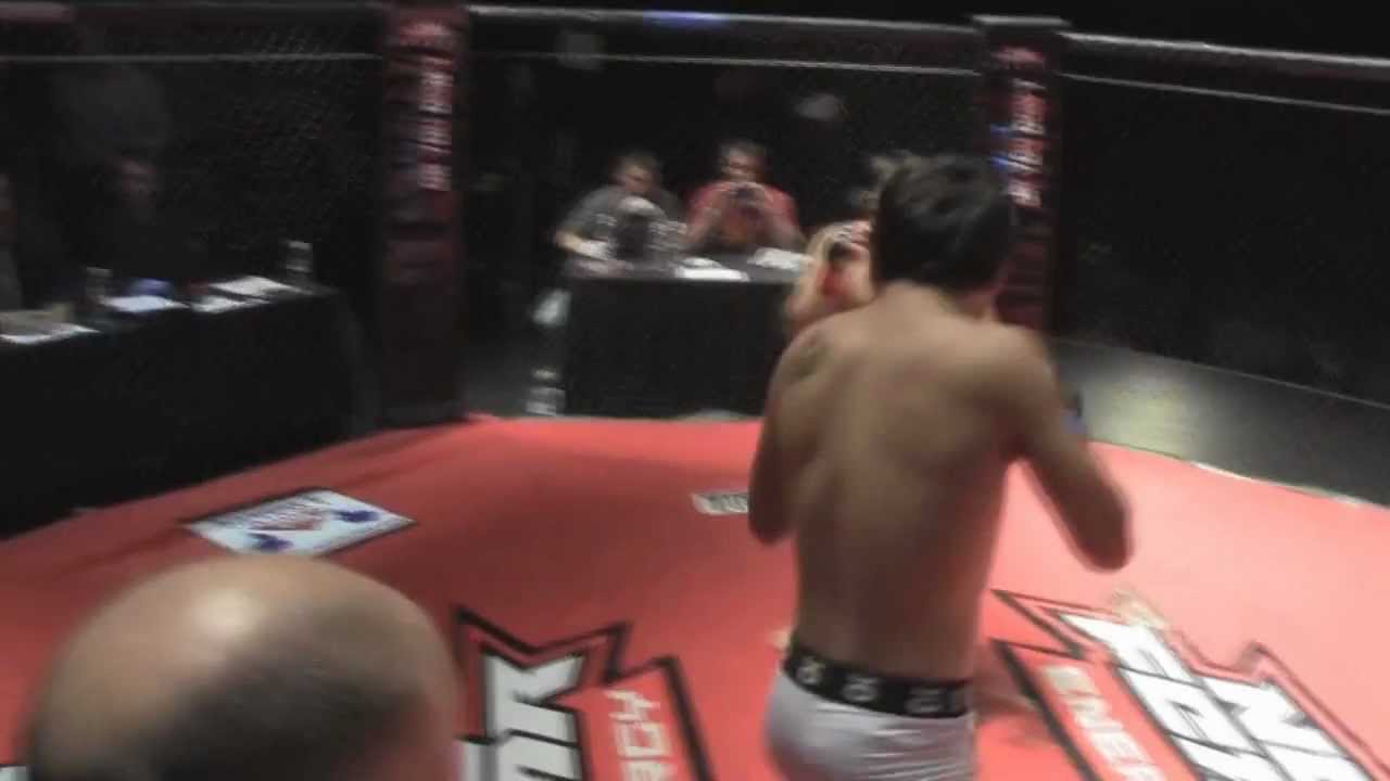 Alex Contreras vs. Jacob Calteux