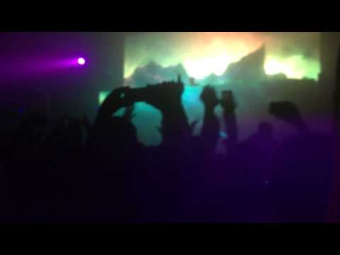 Zedd - Ni**as in Paris/ Clarity (Brillz remix)