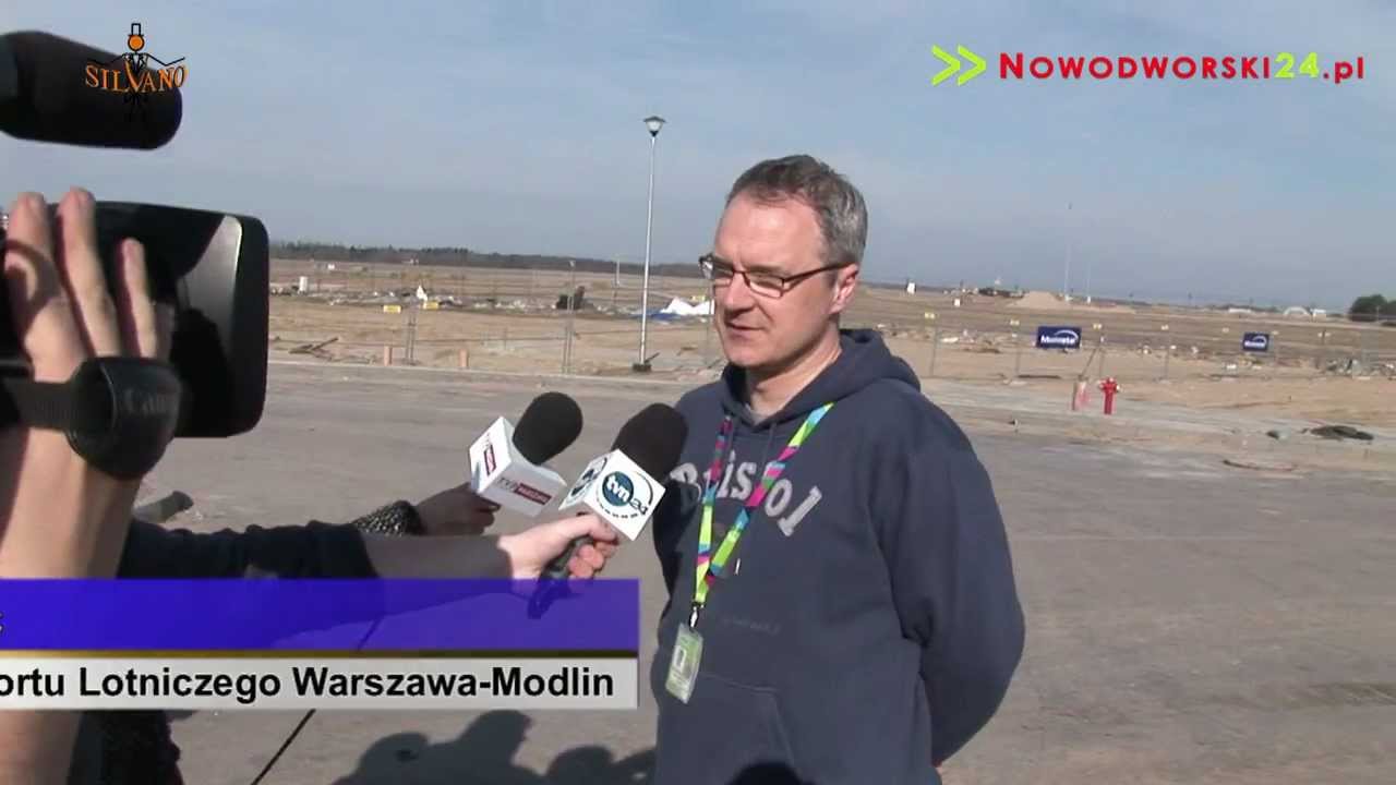 2012-03-24 NDM Awaryjne lądowanie awionetki