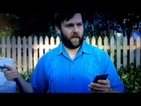 Esurance TV Commercial, 'Hank Not So Smartphone User'