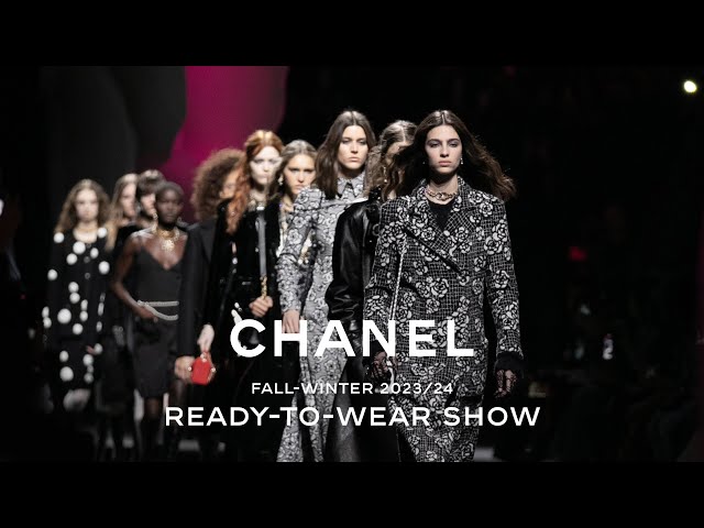 CHANEL Fall-Winter 2023/24 Ready-to-Wear Show — CHANEL Shows 