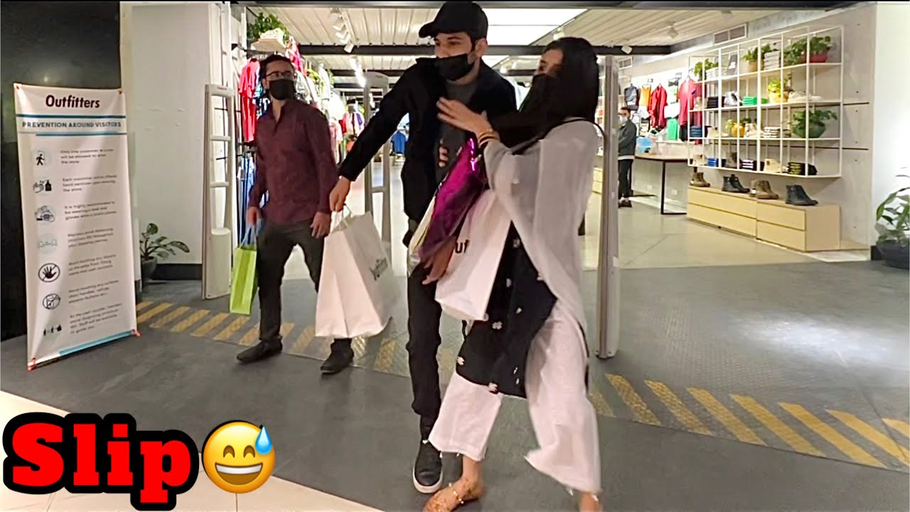 Saba Bach gai girty girty attitude boy ki wajah sy😳