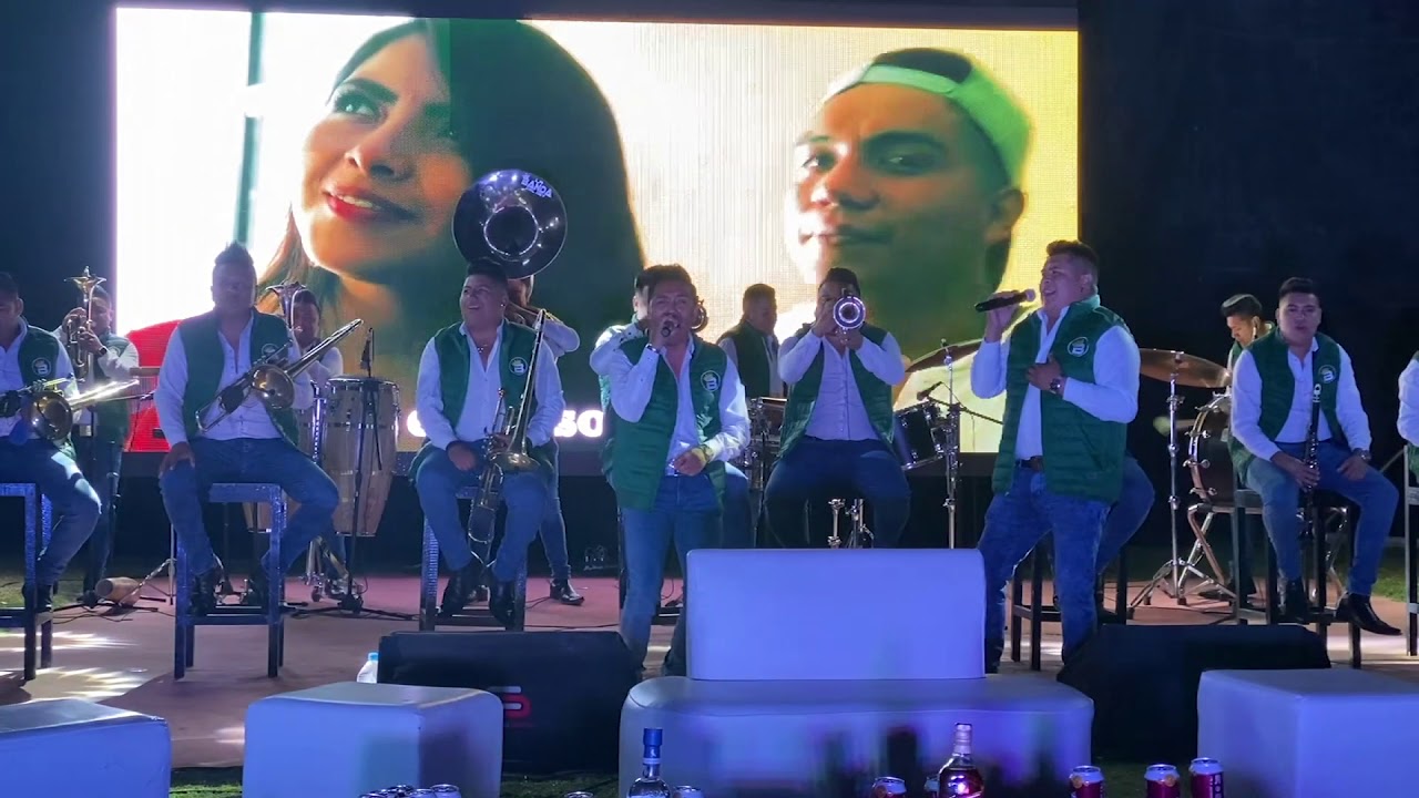La Boca les Callamos (en vivo) - La Banda del Rey