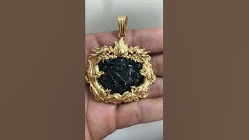 Mặt đá sapphire lên giáp vàng song long