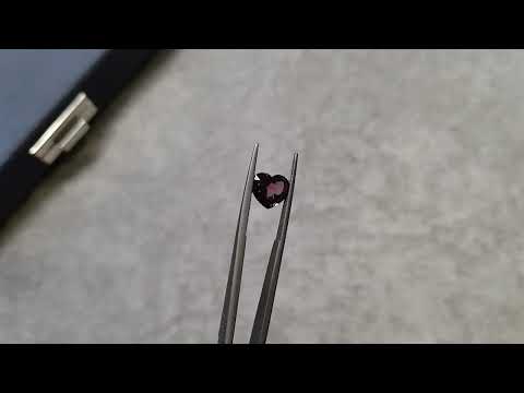 Intense purple spinel 2.61 ct, Burma Video  № 2