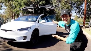 Use my tesla referral code: http://ts.la/david3261 nothing like a fun
little car walk through with the dad. this is model x p90d watch me
suprise liz...