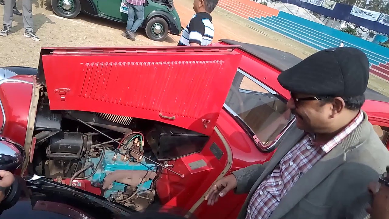 Vintage Beautiful Car Engine - YouTube