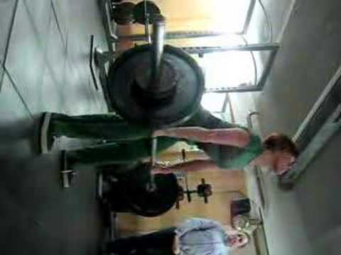 Girl lifter Olga Meshkontseva (Russia) deadlifts 7...