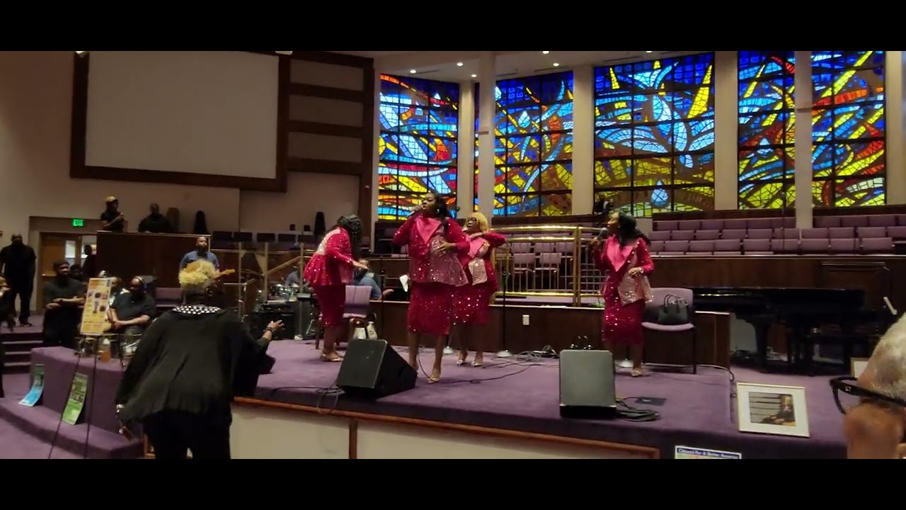 Lisa Knowles Smith Sunday June 15th 2025 by VAD