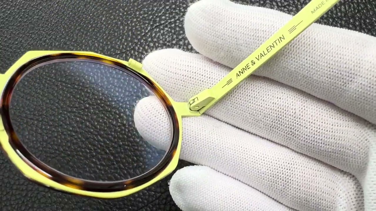 アンバレンタイン ANNE et VALENTIN FLAMINGO 22B06 - YouTube