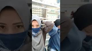 Main Saputangan Bareng Spg