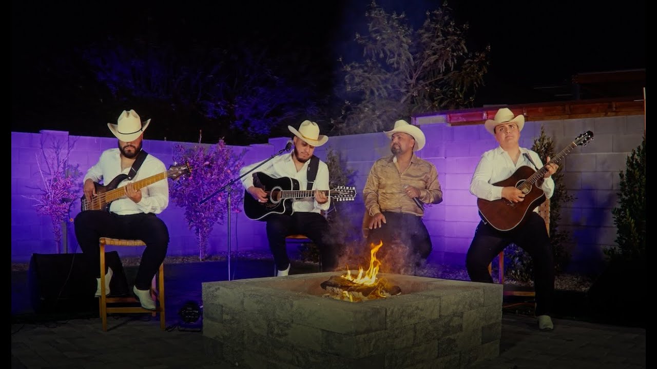 Nomas Un Camino Hay - Carlos y los Del Monte Sinai ft. Sergio Orozco