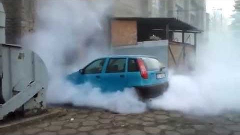 Fiat Punto Burning Tires Till They Explode