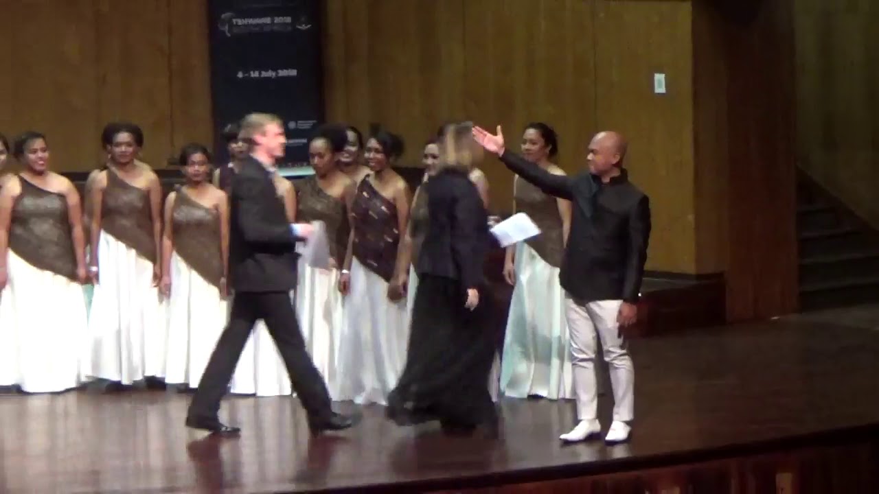 Choir dari Timika, Papua, di AfSel: Pujilah Tuhan (Budi Susanto Yohanes) - Iyakoko Patea Choir