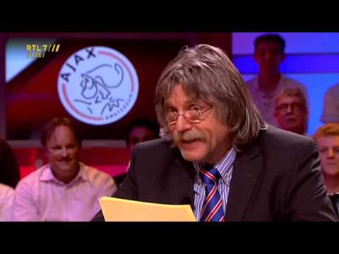 VI 30-05-11 - Johan Derksen speelde vroeger bij Haarlem met Robbie de Kip 'leg eens een ei'