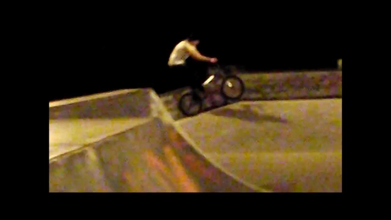 Back it up baby, Ride! Ride! Ride! - YouTube