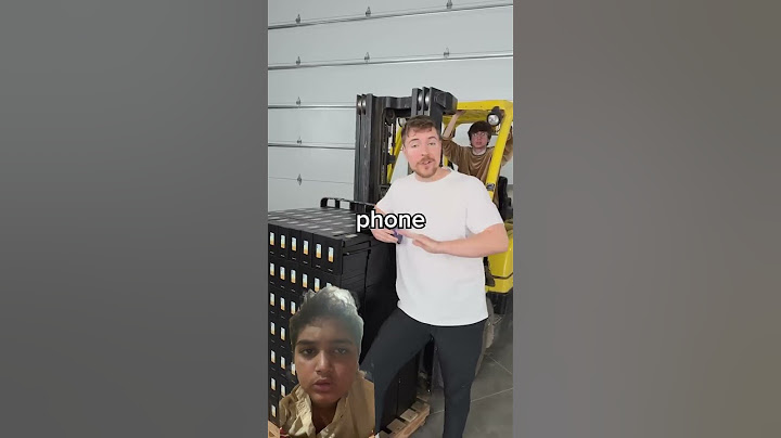 Giving 1000 phones away #smartphone  #shortsviral #mrbeast
