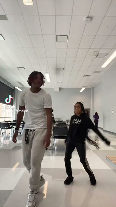 Woah Woah ✨ #tiktokviral #dance #tiktoksounds #tiktok #shortsfeed #trend #2025 #may #foryou