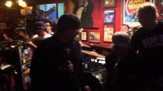 Kemuri "Pabu Boy" with Mike Park live 4/12/15 Crepe Place in Santa ...