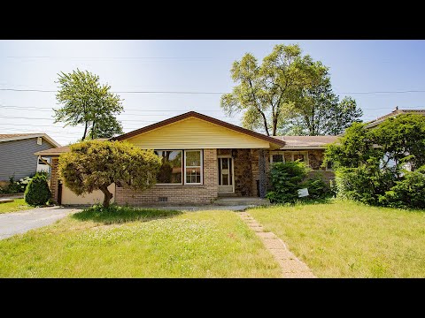 351 Walnut Lane, Elk Grove Village, IL home video tour