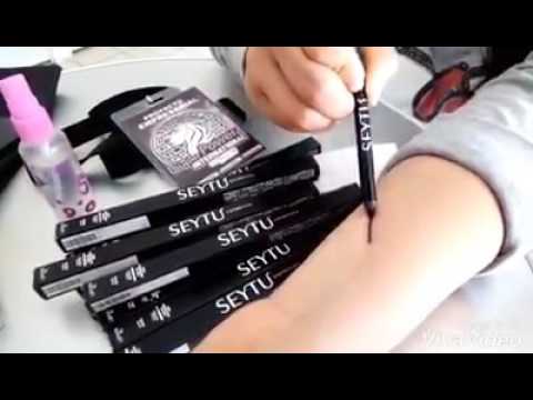 Lapiz Delineador De Ojos A Prueba De Agua Youtube