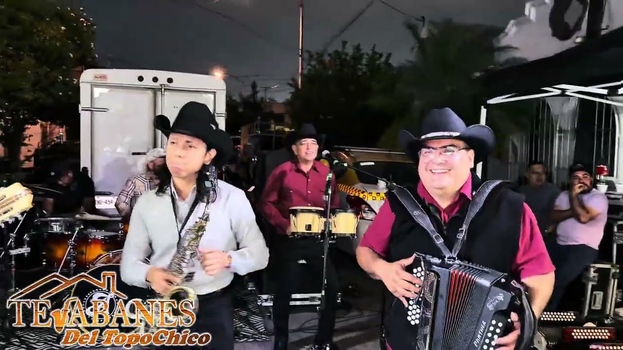 El Cascabel-Tejabanes Del TopoChico 