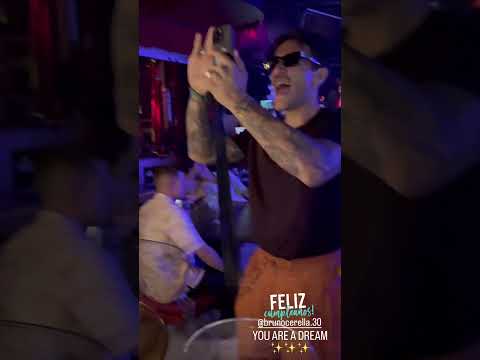 Οικονομάκου και Τσερέλα γιόρτασαν μαζί τα γενέθλια του αθλητή