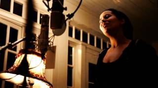 Carolina Chocolate Drops: &quot;Pretty Bird&quot; from Leaving Eden (preview)