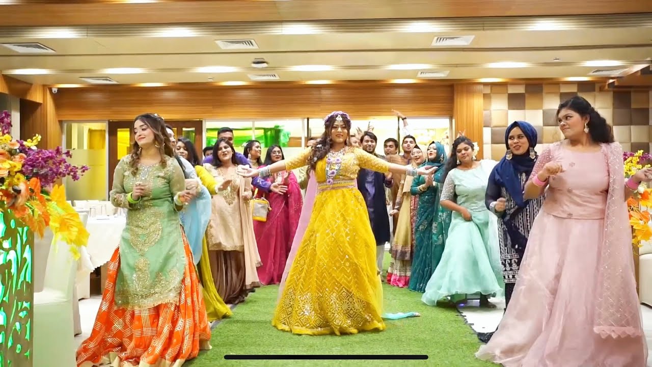 Sau Asmaan~ Bridal Entry part 2 | Ayesha Fiza’s Holud ceremony - YouTube