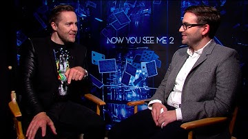 Magician Keith Barry Performs a Mind-Blowing Trick