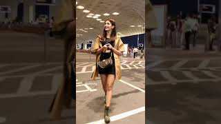 Pooja Hegde airport wapking video Pooja Hegde cute expressions beautiful smile