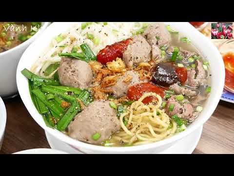 Video: Bò Viên Với Nấm, Xì Dầu Và Hành Tím