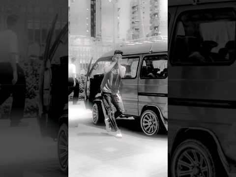 رقص علي مهرجان نزلت وانا في دنيا تانيه