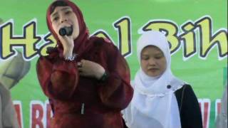Download Lagu Hj. Wafiq Azizah-Istighfar MP3 Download Lagu Hj. Wafiq Azizah-Istighfar MP3