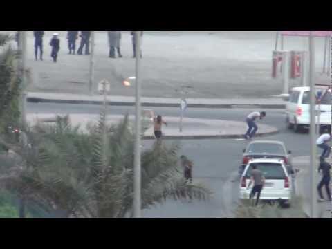البحرين : استهداف الثوار بالأعيرة النارية من الرصاص الإنشطاري "الشوزن" - سترة 6/4/2013