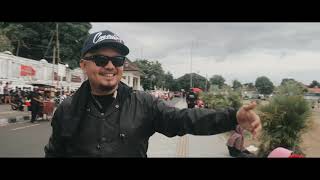 PRANK GANDENG PACAR ORANG