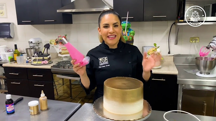GOLD ICING AND LITTLE MERMAID-STYLE DECORATION FOR YOUR CAKES