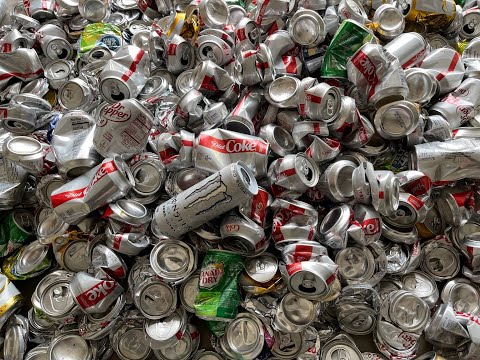 Massive Can Meltdown - How Much Pure Aluminum Is In 500 Cans - Is It Worth Melting Aluminum Cans