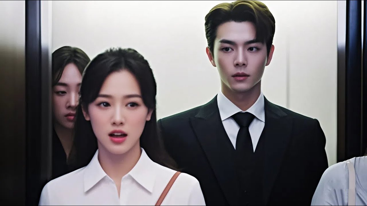 Cinderella’s Elevator Accident Sparks a Magical Romance with the CEO!#xukai #yangzi #cdrama #recap Cinderella’s Elevator Accident Sparks a Magical Romance with the CEO!#xukai #yangzi #cdrama #recap