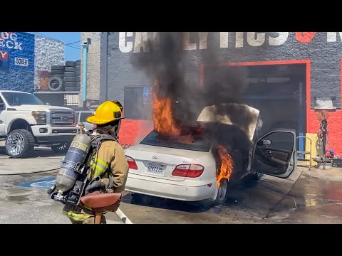 LAFD Engine 66 Quickly Extinguishes an Auto Fire