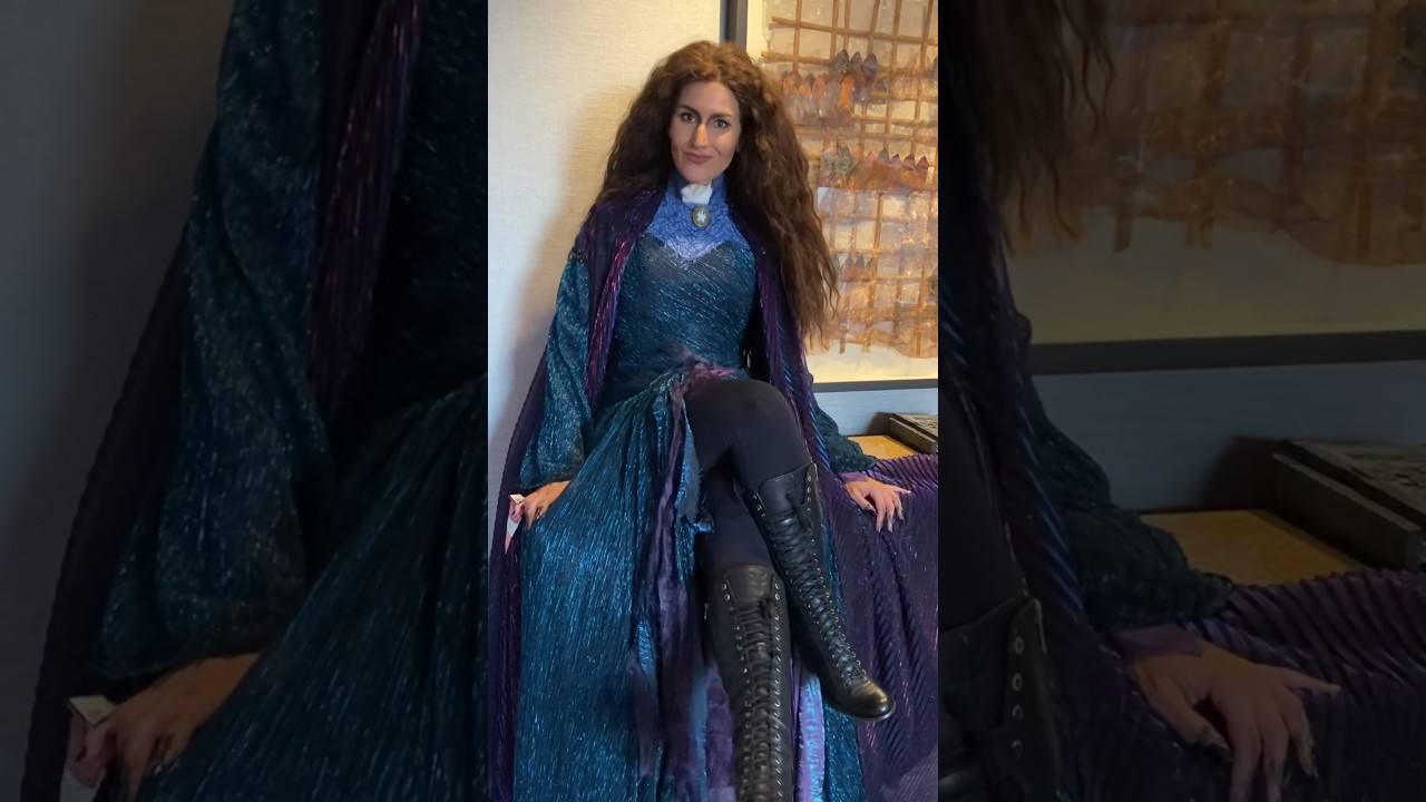 are you ready for agatha all along? i want to put on my agatha harkness cosplay #agathaallalong #mcu