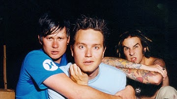 blink-182 - FELL IN LOVE but the mix sounds good