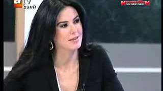 Defne Samyeli Harkulade Mini Etek Güzel Bacaklar