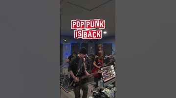 lets goooo! #poppunk #blink182 #theparadox #alltimelow #supersometimes #travisbarker #greenday #emo