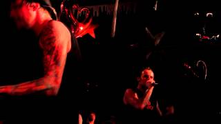 Donots - Room Without A View & We're Not Gonna Take It acoustic live @ Hirsch Nürnberg 23.12.2012