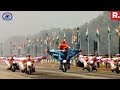 Bike stunts by BSF women contingent at Rajpath