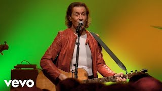 Video thumbnail of "Albert Hammond - Make Me An Island (Songbook Tour, Live in Berlin 2015)"